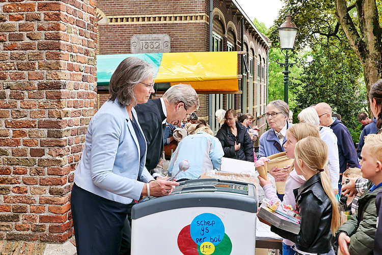 Rommelmarkt 2022 Waarder_134